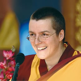 Guen-la Kelsang Dekyong